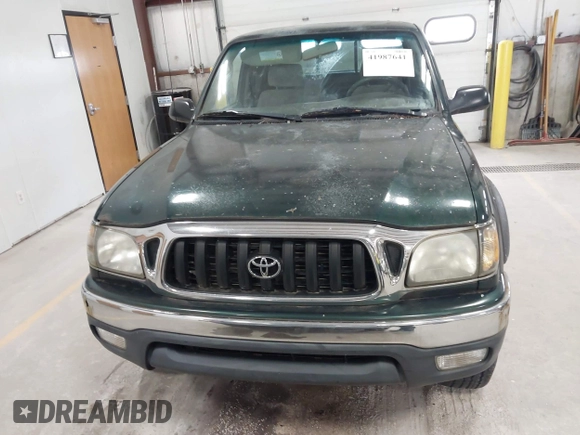 2003 Toyota Tacoma with VIN 5TEWN72N03Z166634, listed as a IAAI auction lot 41987641 with Not Provided miles. Bid and sale history available at carsss.com. Image 12.