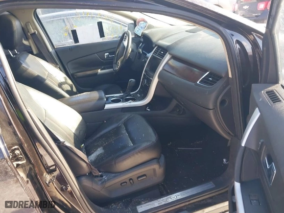 2013 Ford Edge Limited with VIN 2FMDK3KC2DBC49081, listed as a IAAI auction lot 41424550 with 121,258 mi miles. Bid and sale history available at carsss.com. Image 5.