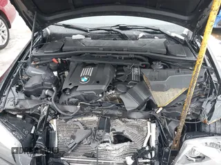 2011 BMW 3 Series 328i xDrive z VIN WBAPK5G50BNN30740, wystawiony jako IAAI lot #41680514 z przebiegiem 117 566 mil mil oraz . Historia ofert i sprzedaży dostępna na DreamBid. Obrazek 10.