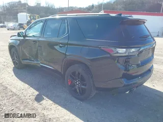 2018 Chevrolet Traverse Premier with VIN 1GNEVJKW7JJ162211, listed as a IAAI auction lot 41842925 with 84,590 mi miles. Bid and sale history available at carsss.com. Image 3.