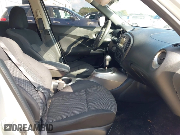 2017 Nissan Juke SL with VIN JN8AF5MR5HT700104, listed as a IAAI auction lot 41204580 with 108,537 mi miles and . Bid and sale history available at carsss.com. Image 5.