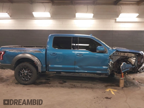 2019 Ford F-150 Raptor with VIN 1FTFW1RG9KFA40236, listed as a IAAI auction lot 41833222 with 109,231 mi miles. Bid and sale history available at carsss.com. Image 14.