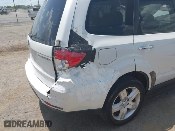 2010 Subaru Forester X Premium with VIN JF2SH6CC1AH723399, listed as a IAAI auction lot 42597426 with 253,293 mi miles and . Bid and sale history available at DreamBid. Image 6.