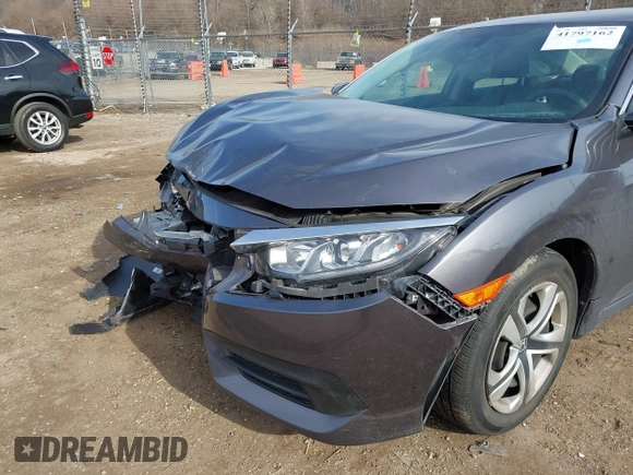 2016 Honda Civic Sedan LX with VIN 19XFC2F59GE002489, listed as a IAAI auction lot 41797162 with 34,284 mi miles. Bid and sale history available at carsss.com. Image 6.