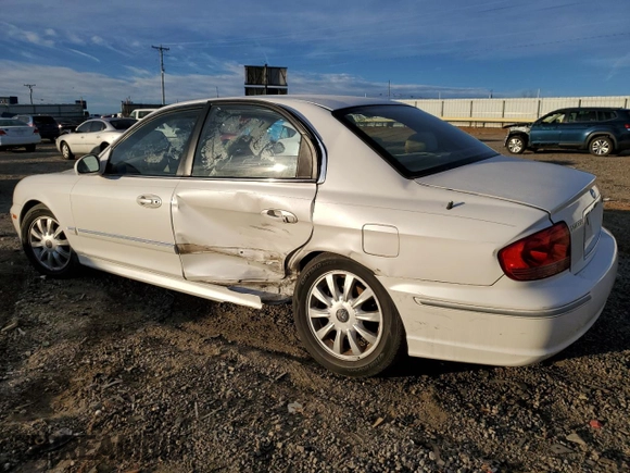 2003 Hyundai Sonata GLS with VIN KMHWF35H33A910342, listed as a Copart auction lot 42789435 with 127,344 mi miles and Salvage Title. Bid and sale history available at carsss.com. Image 2.