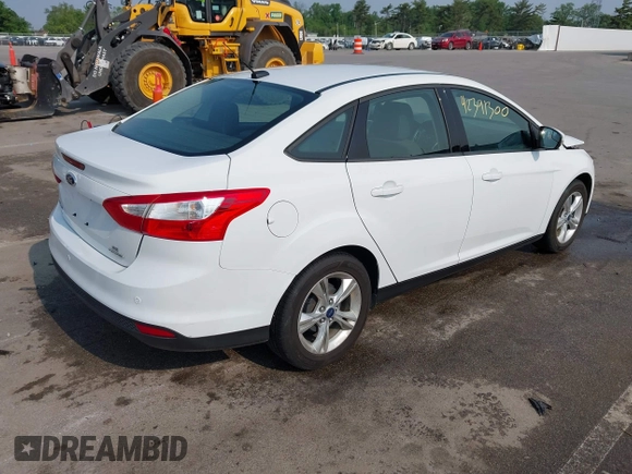 2013 Ford Focus SE с VIN 1FADP3F29DL309581, выставлен на аукционе IAAI как лот 42391300 с пробегом 280 531 миль миль и . История ставок и продаж доступна на DreamBid. Изображение 4.
