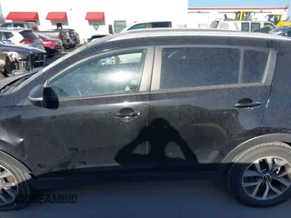2014 Kia Sportage LX with VIN KNDPB3AC1E7656967, listed as a IAAI auction lot 41762343 with 139,040 mi miles and . Bid and sale history available at carsss.com. Image 14.