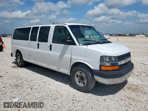 2014 Chevrolet Express Passenger LT с VIN 1GAZG1FGXE1106737, выставлен на аукционе Copart как лот 62956805 с пробегом 267 908 миль миль и Чистый • Clean title. История ставок и продаж доступна на DreamBid. Изображение 4.