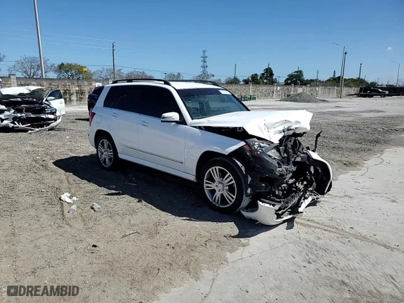 2014 Mercedes-Benz GLK-Class GLK 350 with VIN WDCGG5HB0EG160336, listed as a Copart auction lot 49320685 with 94,619 mi miles and Salvage Title. Bid and sale history available at carsss.com. Image 12.