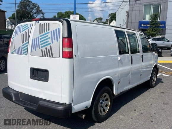2011 Chevrolet Express Cargo with VIN 1GCSGAFX8B1103789, listed as a Copart auction lot 65630555 with 103,586 mi miles and Clean title. Bid and sale history available at DreamBid. Image 4.
