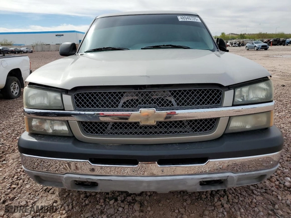 2003 Chevrolet Silverado 1500 LS with VIN 2GCEC19X731353301, listed as a Copart auction lot 48940725 with 147,407 mi miles and Salvage Title. Bid and sale history available at carsss.com. Image 5.