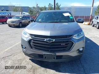 2021 Chevrolet Traverse RS z VIN 1GNEVJKW9MJ142868, wystawiony jako IAAI lot #41605218 z przebiegiem 76 806 mil mil oraz . Historia ofert i sprzedaży dostępna na DreamBid. Obrazek 13.