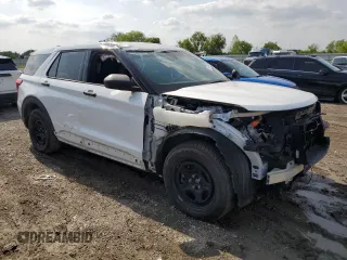 2021 Ford Police Interceptor Utility z VIN 1FM5K8AW7MNA13592, wystawiony jako Copart lot #54770705 z przebiegiem Nie podano mil oraz Tytuł czysty. Historia ofert i sprzedaży dostępna na DreamBid. Obrazek 4.