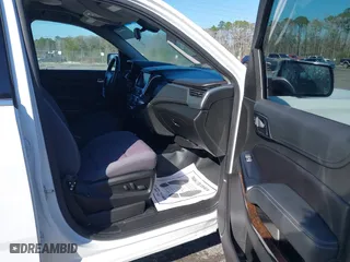 2018 Chevrolet Tahoe Commercial with VIN 1GNLCDEC5JR240874, listed as a IAAI auction lot 41672267 with 43,246 mi miles. Bid and sale history available at carsss.com. Image 5.