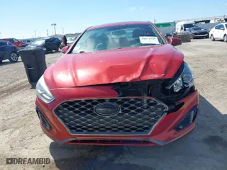 2019 Hyundai Sonata Sport with VIN 5NPE34AF4KH769601, listed as a IAAI auction lot 41674549 with 98,288 mi miles. Bid and sale history available at carsss.com. Image 12.