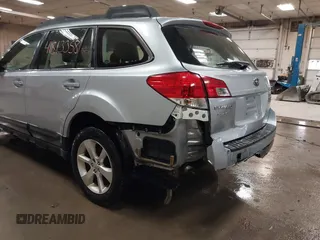 2014 Subaru Outback 2.5i with VIN 4S4BRCAC0E3322986, listed as a IAAI auction lot 41813358 with 96,936 mi miles. Bid and sale history available at carsss.com. Image 6.