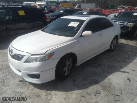 2011 Toyota Camry LE with VIN 4T1BK3EK0BU611412, listed as a IAAI auction lot 41596045 with 289,906 mi miles. Bid and sale history available at carsss.com. Image 17.