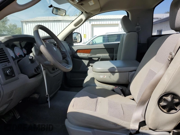 2006 Dodge 1500 ST z VIN 1D7HA16276J151165, wystawiony jako Copart lot #71070264 z przebiegiem 152 324 mil mil oraz Szkoda całkowita • Salvage title. Historia ofert i sprzedaży dostępna na DreamBid. Obrazek 7.