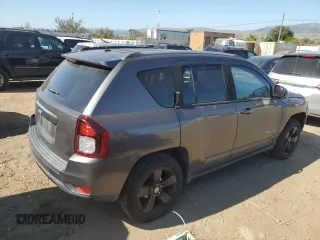 2016 Jeep Compass Sport SE z VIN 1C4NJDBB1GD779260, wystawiony jako Copart lot #56040065 z przebiegiem Nie podano mil oraz Czysty tytuł • Clean title. Historia ofert i sprzedaży dostępna na DreamBid. Obrazek 3.