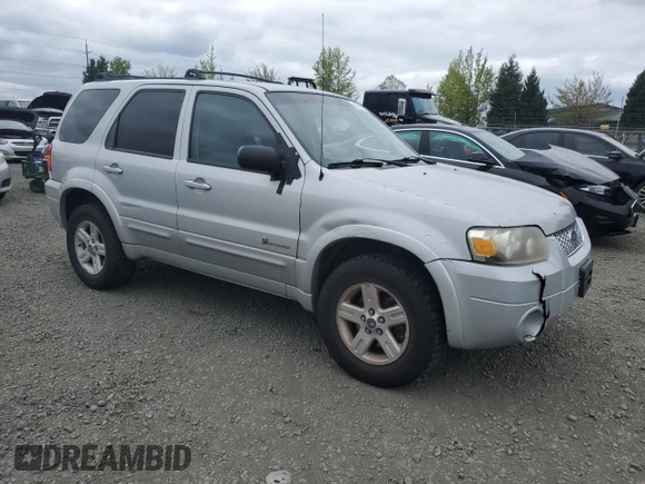 2005 Ford Escape Hybrid with VIN 1FMCU96H75KC95236, listed as a Copart auction lot 54528685 with 186,511 mi miles and Clean title. Bid and sale history available at DreamBid. Image 4.