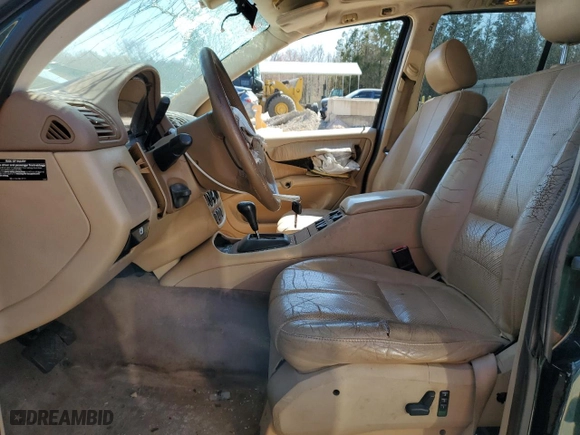 2001 Mercedes-Benz M-Class with VIN 4JGAB54E51A235776, listed as a Copart auction lot 42598025 with 255,845 mi miles and Salvage Title. Bid and sale history available at carsss.com. Image 7.