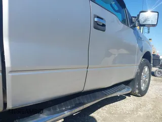 2011 Ford F-150 XL with VIN 1FTEX1CMXBFB22693, listed as a IAAI auction lot 41755565 with 123,982 mi miles. Bid and sale history available at carsss.com. Image 17.