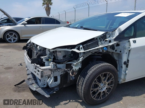 2010 Toyota Prius Four with VIN JTDKN3DU3A1095903, listed as a IAAI auction lot 42162529 with 136,716 mi miles and . Bid and sale history available at DreamBid. Image 6.