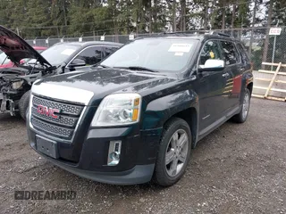 2012 GMC Terrain SLT-2 z VIN 2GKFLXE52C6371904, wystawiony jako IAAI lot #41918647 z przebiegiem 141 278 mil mil oraz . Historia ofert i sprzedaży dostępna na DreamBid. Obrazek 2.