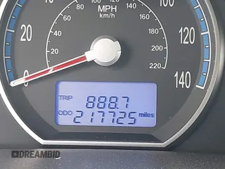 2009 Hyundai Santa Fe Limited с VIN 5NMSH13E19H281026, выставлен на аукционе IAAI как лот 42325649 с пробегом 217 725 миль миль и . История ставок и продаж доступна на DreamBid. Изображение 7.