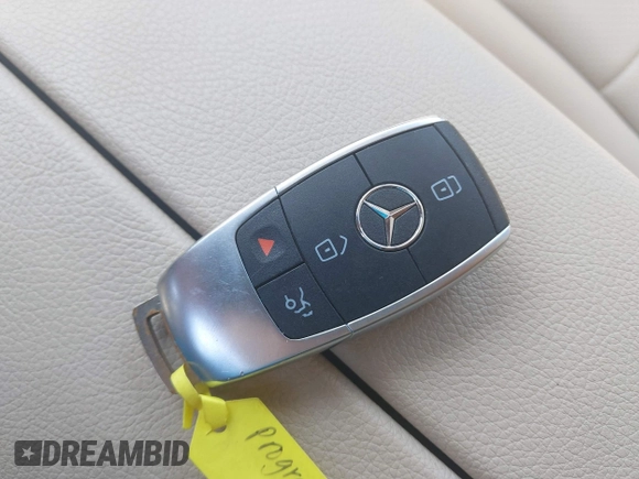 2020 Mercedes-Benz GLC 300 with VIN W1N0G8DB1LF805165, listed as a IAAI auction lot 41966716 with 107,904 mi miles and . Bid and sale history available at DreamBid. Image 11.