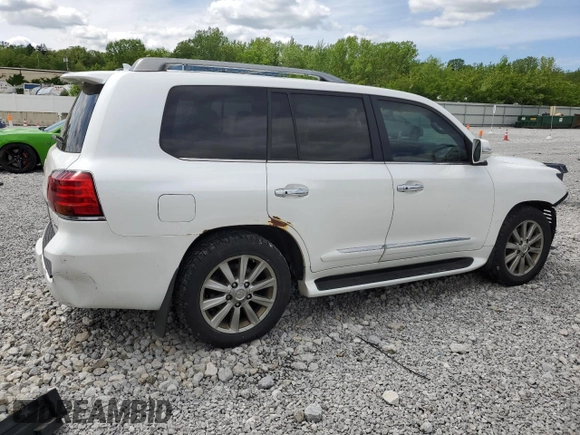 2011 Lexus LX 570 z VIN JTJHY7AXXB4061977, wystawiony jako Copart lot #57298345 z przebiegiem 177 793 mil mil oraz Szkoda całkowita • Salvage title. Historia ofert i sprzedaży dostępna na DreamBid. Obrazek 3.