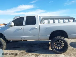 2003 Dodge Ram 2500 ST with VIN 3D7KU28663G770775, listed as a IAAI auction lot 41381605 with 282,033 mi miles. Bid and sale history available at carsss.com. Image 14.