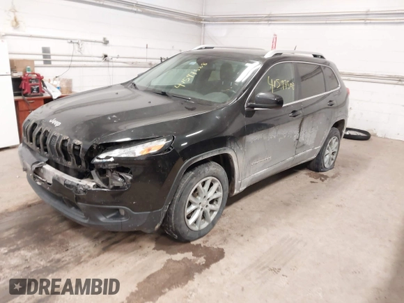 2014 Jeep Cherokee Latitude z VIN 1C4PJMCS0EW321380, wystawiony jako IAAI lot #41597508 z przebiegiem 173 991 mil mil oraz . Historia ofert i sprzedaży dostępna na DreamBid. Obrazek 17.