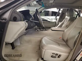 2012 Lexus LS 460 z VIN JTHCL5EF5C5012603, wystawiony jako Copart lot #79116934 z przebiegiem 112 763 mil mil oraz Szkoda całkowita • Salvage title. Historia ofert i sprzedaży dostępna na DreamBid. Obrazek 7.