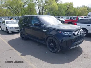 2018 Land Rover Discovery HSE Luxury z VIN SALRT2RV5JA050664, wystawiony jako IAAI lot #42101704 z przebiegiem 80 770 mil mil oraz . Historia ofert i sprzedaży dostępna na DreamBid. Obrazek 1.