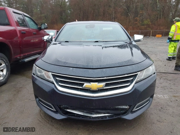 2014 Chevrolet Impala LTZ with VIN 2G1155S38E9186192, listed as a IAAI auction lot 41872744 with 187,078 mi miles. Bid and sale history available at carsss.com. Image 12.