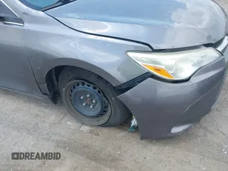 2015 Toyota Camry XLE с VIN 4T1BF1FK6FU924624, выставлен на аукционе IAAI как лот 42432147 с пробегом 130 288 миль миль и . История ставок и продаж доступна на DreamBid. Изображение 17.