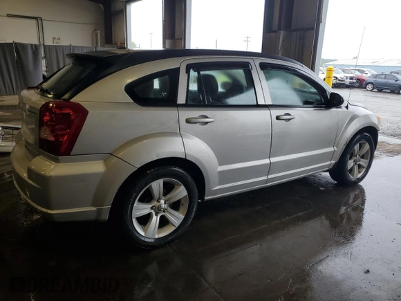 2011 Dodge Caliber Mainstreet z VIN 1B3CB3HAXBD237629, wystawiony jako Copart lot #56727465 z przebiegiem 155 166 mil mil oraz Szkoda całkowita • Salvage title. Historia ofert i sprzedaży dostępna na DreamBid. Obrazek 3.