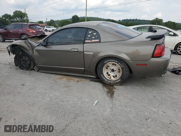 2001 Ford Mustang GT Deluxe с VIN 1FAFP42X11F204964, выставлен на аукционе Copart как лот 60485175 с пробегом Не указан миль и Чистый • Clean title. История ставок и продаж доступна на DreamBid. Изображение 2.