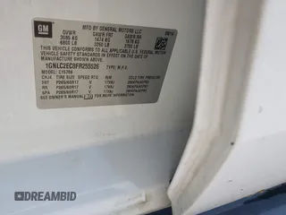 2015 Chevrolet Tahoe Commercial z VIN 1GNLC2EC8FR255526, wystawiony jako IAAI lot #42538320 z przebiegiem 165 502 mil mil oraz . Historia ofert i sprzedaży dostępna na DreamBid. Obrazek 9.