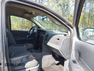 2005 Dodge Durango SLT with VIN 1D4HB48D55F590389, listed as a IAAI auction lot 41985742 with 233,226 mi miles and . Bid and sale history available at DreamBid. Image 5.