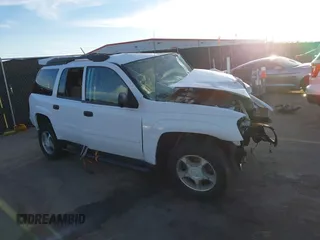 2006 Chevrolet TrailBlazer LS with VIN 1GNES16S466125398, listed as a IAAI auction lot 38466147 with 1 mi miles. Bid and sale history available at carsss.com. Image 1.