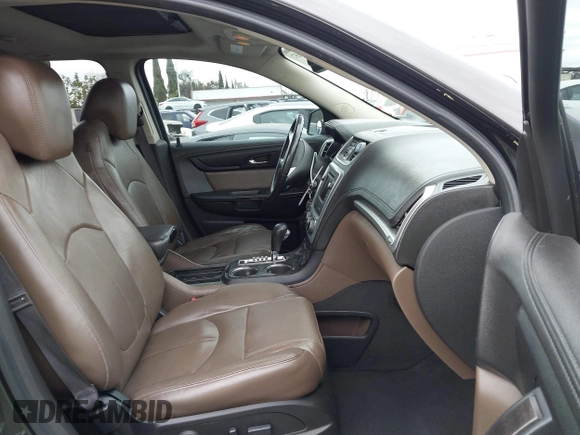2015 GMC Acadia SLT with VIN 1GKKVRKD5FJ337429, listed as a IAAI auction lot 41772657 with 134,399 mi miles. Bid and sale history available at carsss.com. Image 5.