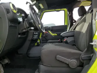 2016 Jeep Wrangler Rubicon z VIN 1C4BJWCG7GL293843, wystawiony jako Copart lot #71455124 z przebiegiem 65 432 mil mil oraz Szkoda całkowita • Salvage title. Historia ofert i sprzedaży dostępna na DreamBid. Obrazek 7.