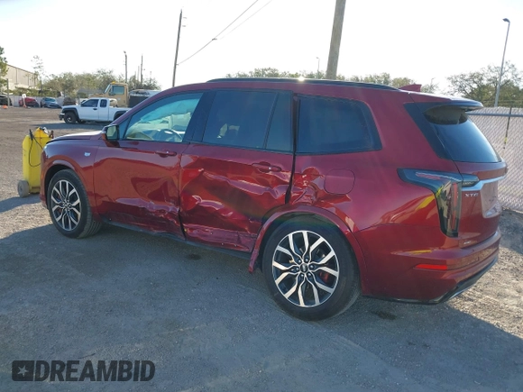 2022 Cadillac XT6 Sport with VIN 1GYKPHRS7NZ152832, listed as a IAAI auction lot 41591284 with 53,787 mi miles. Bid and sale history available at carsss.com. Image 3.