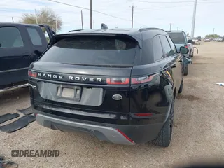 2018 Land Rover Range Rover Velar S с VIN SALYB2RX8JA772534, выставлен на аукционе IAAI как лот 41425020 с пробегом 69 983 миль миль и . История ставок и продаж доступна на DreamBid. Изображение 4.