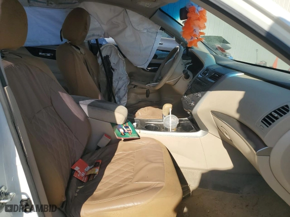 2014 Nissan Altima 2.5 S with VIN 1N4AL3APXEC184657, listed as a Copart auction lot 46947955 with 235,618 mi miles and Salvage Title. Bid and sale history available at carsss.com. Image 7.