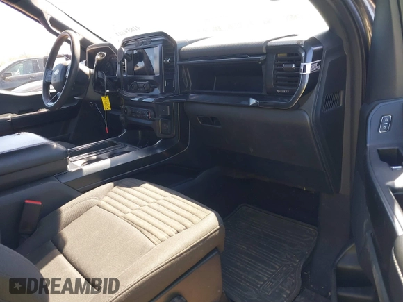 2021 Ford F-150 XL with VIN 1FTEW1EP4MFA83239, listed as a IAAI auction lot 41859403 with 114,053 mi miles and . Bid and sale history available at DreamBid. Image 5.