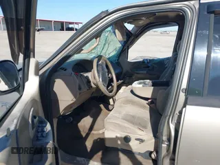 2002 Ford F-150 XLT with VIN 1FTRW07672KB31448, listed as a IAAI auction lot 41226836 with 265,234 mi miles. Bid and sale history available at carsss.com. Image 5.