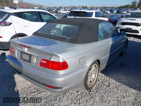 2006 BMW 3 Series 330Ci with VIN WBABW53476PZ43003, listed as a IAAI auction lot 41636507 with 328,638 mi miles. Bid and sale history available at carsss.com. Image 4.